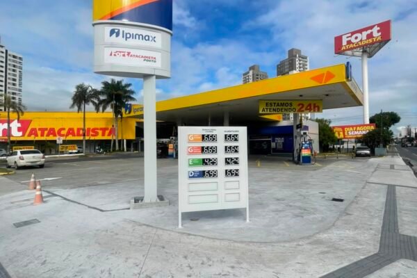 Grupo Pereira inaugura o primeiro Posto Fort Atacadista em SC em Itajai